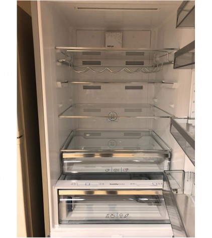 ����������� Vestfrost VF 492 EW �����